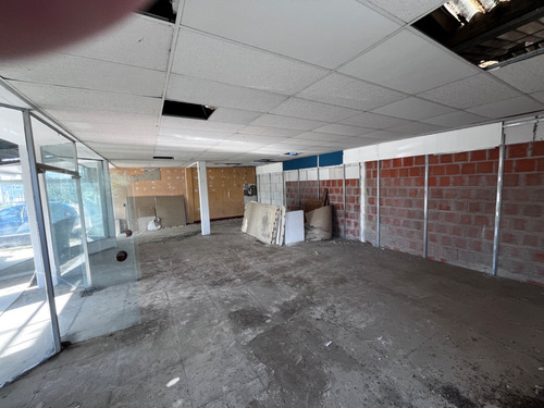 Venta Local Gianatassio Comercial Lagomar