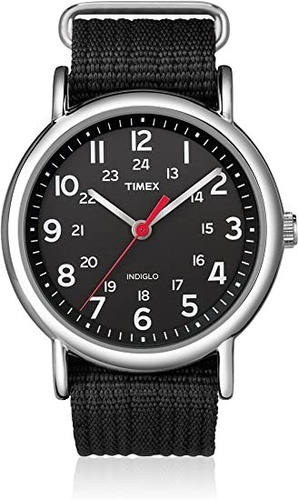 Reloj Hombre Timex Weekender Con Luz Indiglo 38 Mm T2n6479j Color de la correa Negro Color del bisel Plateado Color del fondo Negro