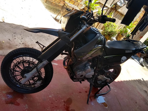 Imagem 2 de 3 de Yamaha Lander 250