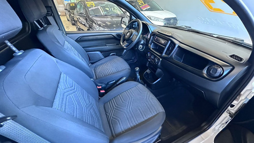 Fiat Fiorino 1.4 MPI FURGÃO ENDURANCE 8V FLEX 2P MANUAL