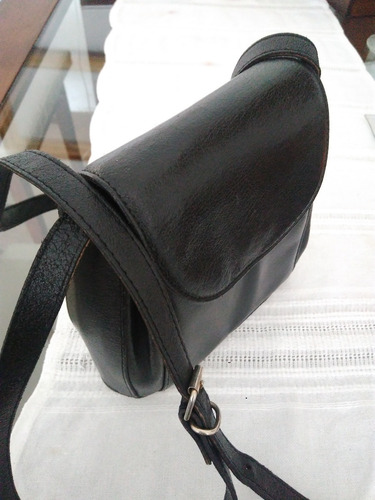 Cartera Cuero Negro Tira Regulable Cierre Magnetico Madre
