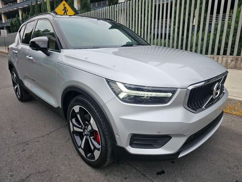 Volvo Xc40 Momemtum 4x4 Aut 2019