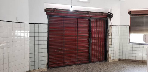 Lanús * Venta Local Comercial * A Mts Av. Rivadavia