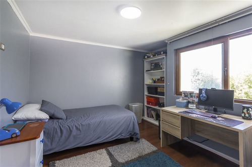 Imagen 14 de 30 de Casa En Venta De 5 Dorm. En Chicureo