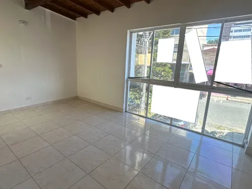 Local En Arriendo En Laureles. Cod A776068