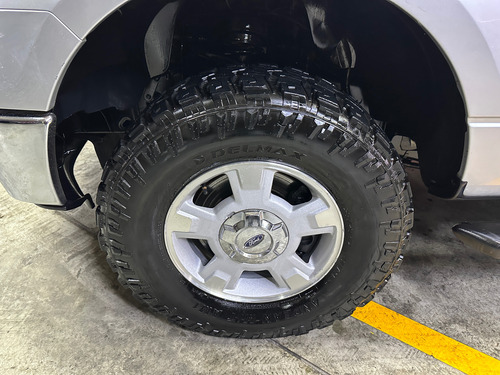 Ford Lobo 5.4 XLT Cab Reg 4x4