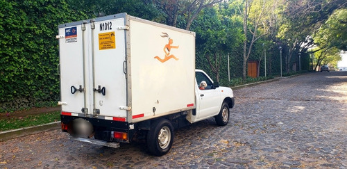 Imagen 4 de 15 de Nissan Np300 2011 2.5 Tdi Chasis Ac 4x2 Mt