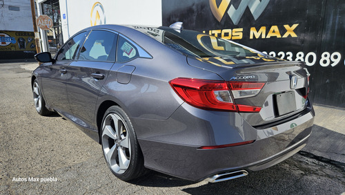 Honda Accord 2.0 Touring At