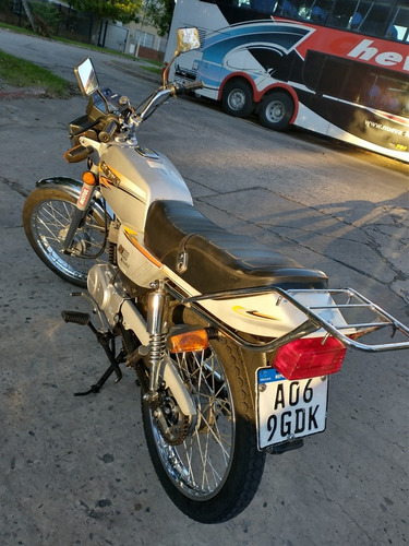 Suzuki Ax100