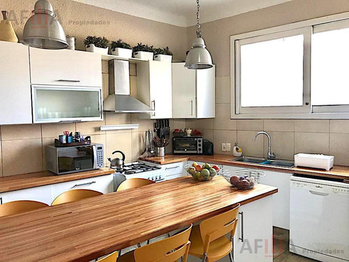 Venta Casa 4 Dormitorios Barbacoa- Pocitos