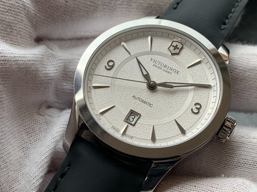 Relógio Victorinox Swiss Army Alliance Automatic 241871