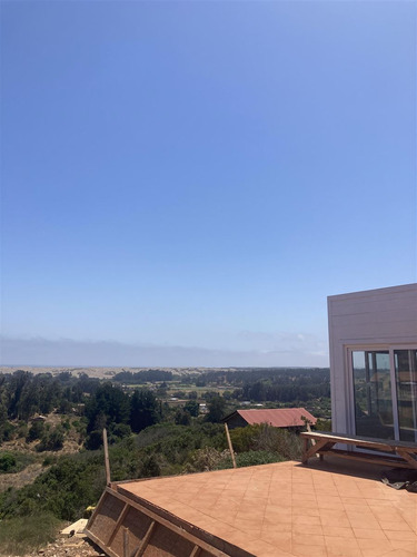 Casa En Venta De 4 Dorm. En Concón