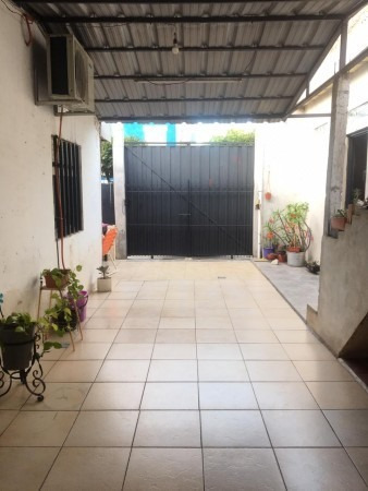 Imagen 22 de 26 de Casa En La Reja Cerca De Acceso Oeste Con Dos Locales