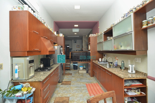 Espectacular Casa Padrón Único Zona Williman Y 21, Ideal Empresa O Familia Con Gusto Por Buenos Espacios
