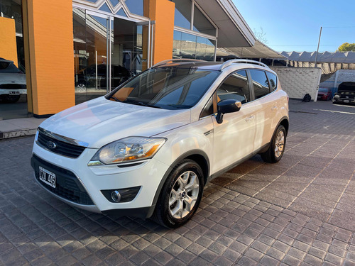 Ford Kuga 2.5 Titanium At 4x4 L (ku05)