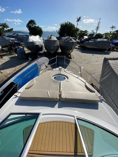 Imagem 6 de 16 de Focker 330 2020 2 X Mercruiser 250 Hp 118 Hrs. Gas.