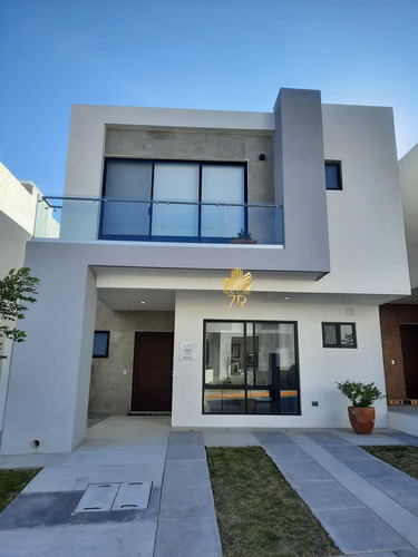Casa Nueva En El Nuevo Refugio