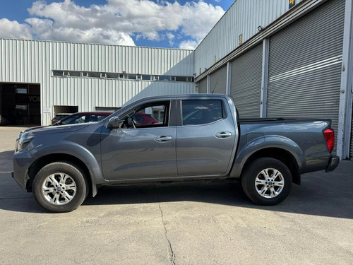 Nissan Navara 2.3D XE DIESEL 4X2 DOB.CAB. MT 4P