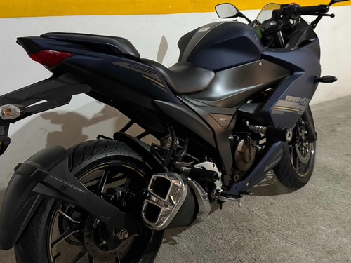 Suzuki Gixxer 250 Sf Casi Nueva