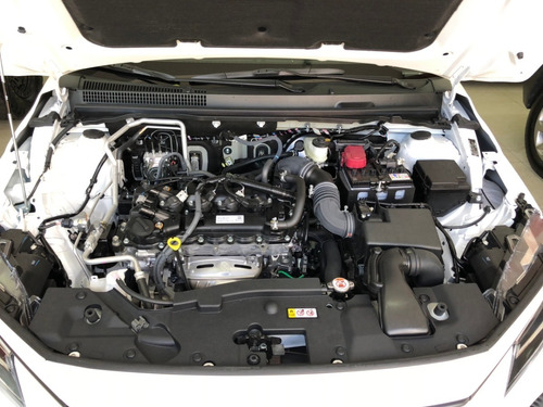 Imagen 2 de 12 de Toyota Yaris E
