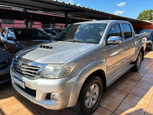 Toyota Hilux 3.0 Srv Cab. Dupla 4x4 Aut. 4p