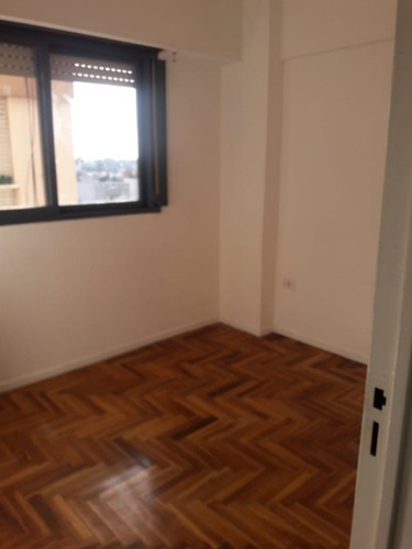 Imagen 8 de 14 de Departamento De 2 Ambientes En Venta - Ramos Mejia Norte