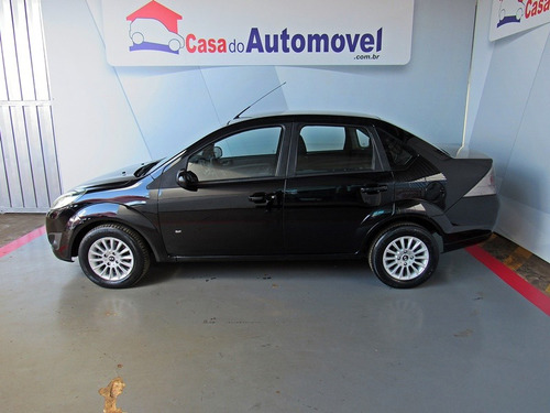 Ford Fiesta 1.6 ROCAM SEDAN 8V FLEX 4P MANUAL