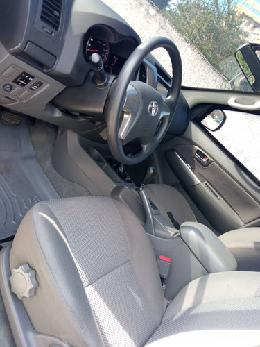 Imagen 6 de 8 de Toyota Hilux Kavak Blindada