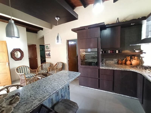 Imagen 1 de 14 de Jessica Medina Vende Casa En Cabudare Zona Mendera Sky Group
