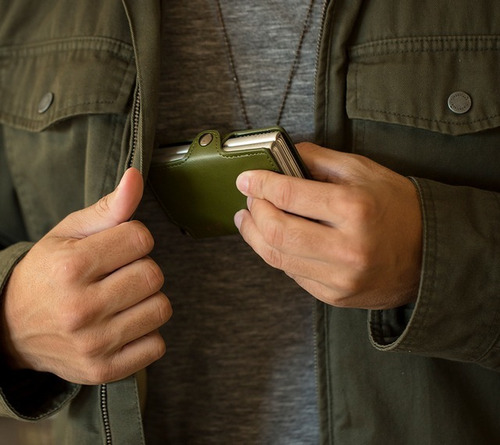 Billetera Walla Wallets Even Green Doble - Cuero Rfid