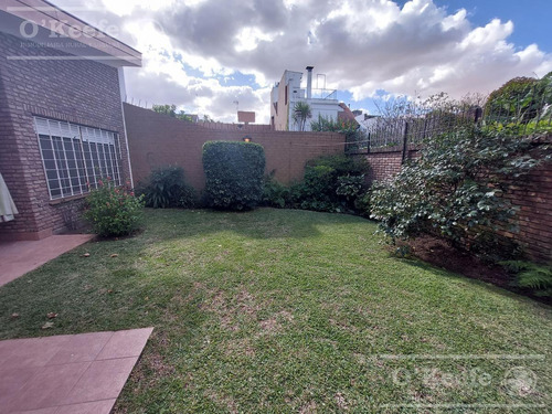 Imagen 26 de 27 de Casa - Quilmes Residencial Exclusivo !venta Directa !calidad Constructiva!