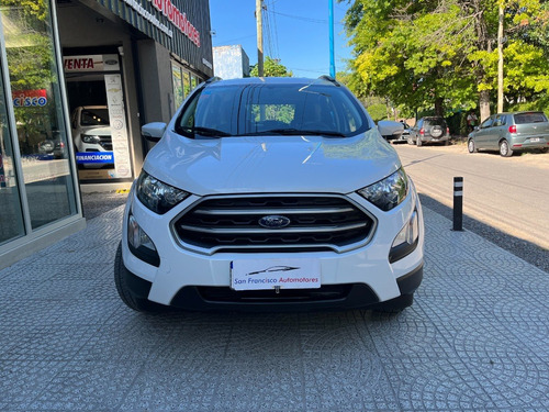 Imagen 2 de 23 de Ford Ecosport 2019 1.5 Se 123cv 4x2 Manual