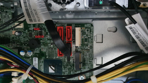 Computador Desktop Lenovo Thinkcentre M920s Sff I7-8700 8gb