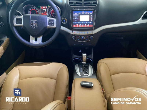 Imagem 12 de 15 de Dodge Journey Rt 3.6 V6 Aut 2018