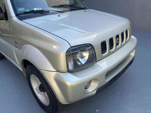 Imagen 16 de 21 de Suzuki Jimny 2000 1.3 Jlx 4x4