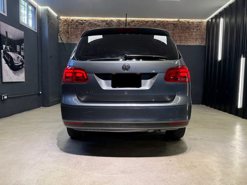 Volkswagen Suran 1.6 Trendline 11b
