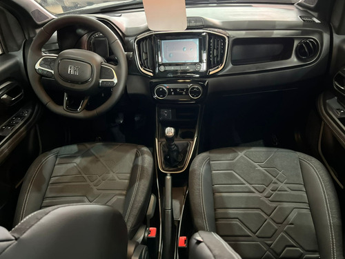 Fiat Strada 1.3 FIREFLY FLEX VOLCANO CD MANUAL