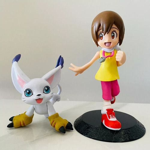 Set 8 Figuras Digimon Agumon Patamon Gatomon Gabumon