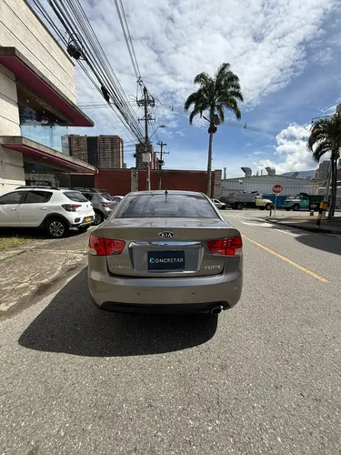 Kia CERATO FORTE 1.6