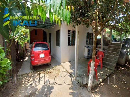 Imagen 1 de 10 de Casa Sola En Venta Cenecista C.n.c.