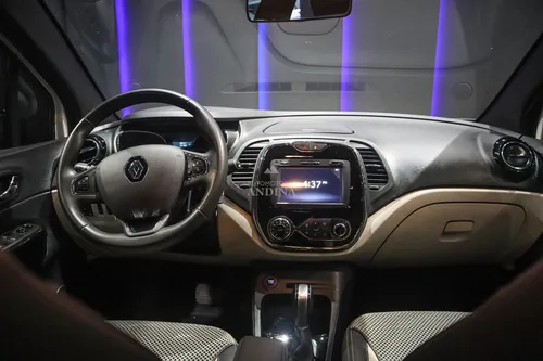 Renault Captur Intens Automática 2.0
