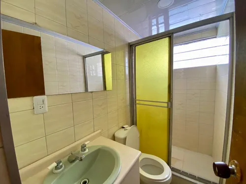 Casa-local En Arriendo En Medellín - Los Colores Cod 64109