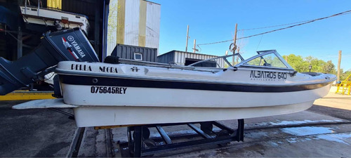 Imagen 8 de 11 de Tracker Albatros 640 Open Sport Yamaha 90hp 2t Titular