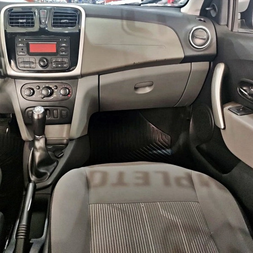 Renault Logan 1.6 16v Expression Sce 4p
