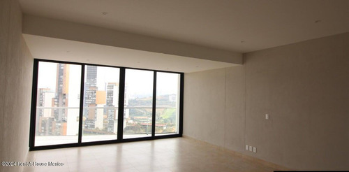 Departamento En Renta En Bosque Real, Huixquilucan Jl 24-4302.