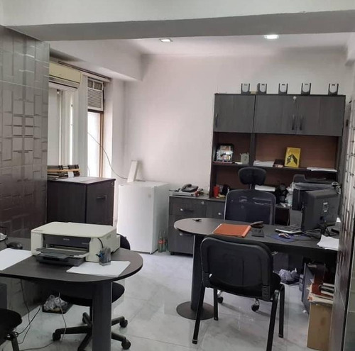 Imagen 2 de 3 de Local En Venta En Maracay // 04243385555