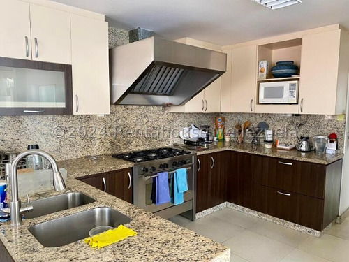 Apartamento En Alquiler Los Palos Grandes Mls#25-10528