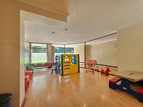 Espectacular Departamento En Las Mejor Zona De Las Condes