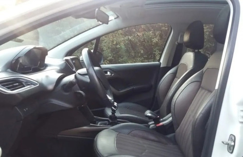 Peugeot 2008 1.6 Thp Sport