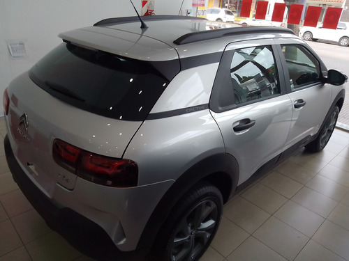 Imagen 12 de 15 de Citroën C4 Cactus Feel Pack Plus Vti